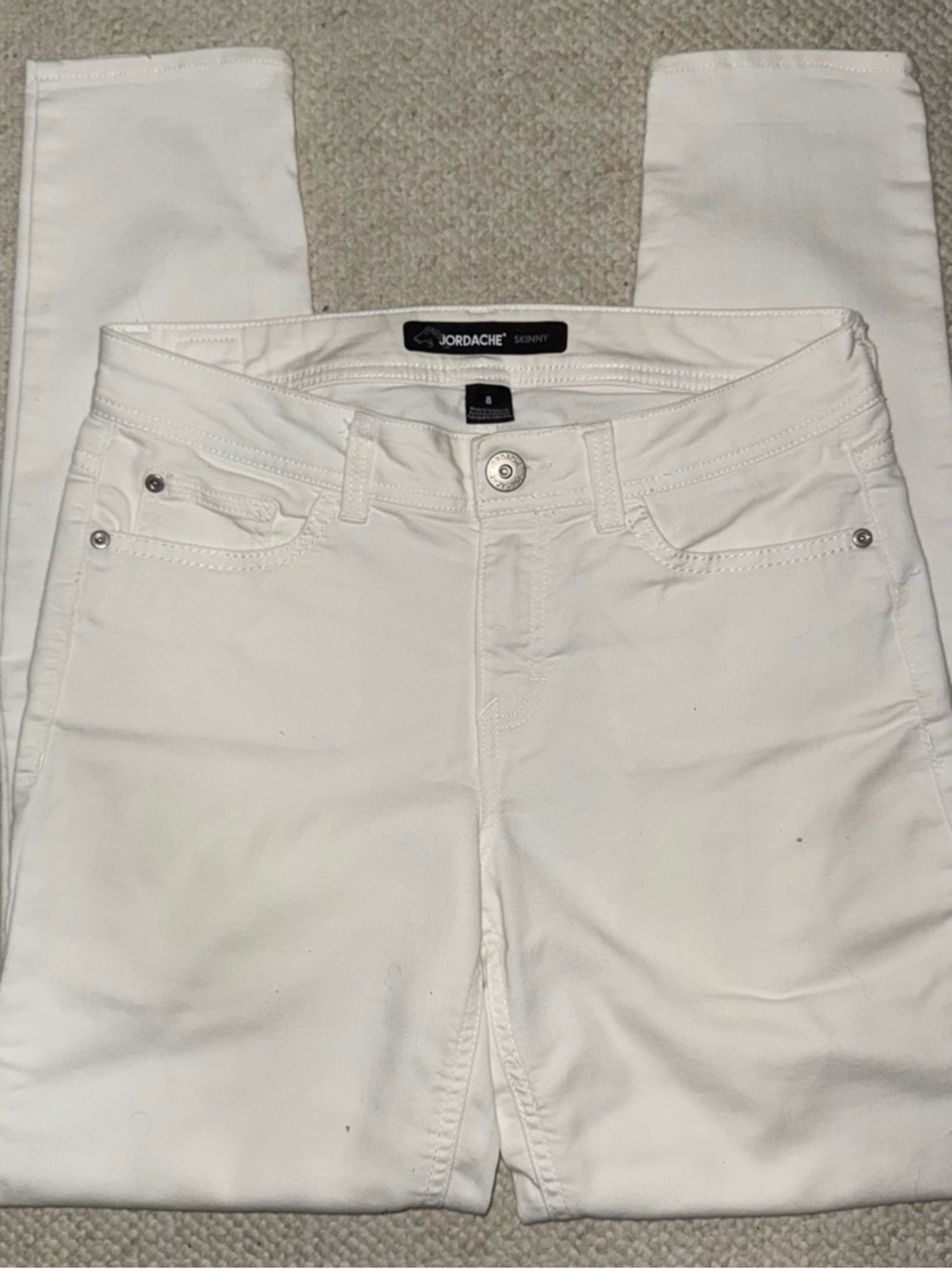 White Jordache Extra Stretch Skinny Jeans, Sz 8 - Picture 2 of 10